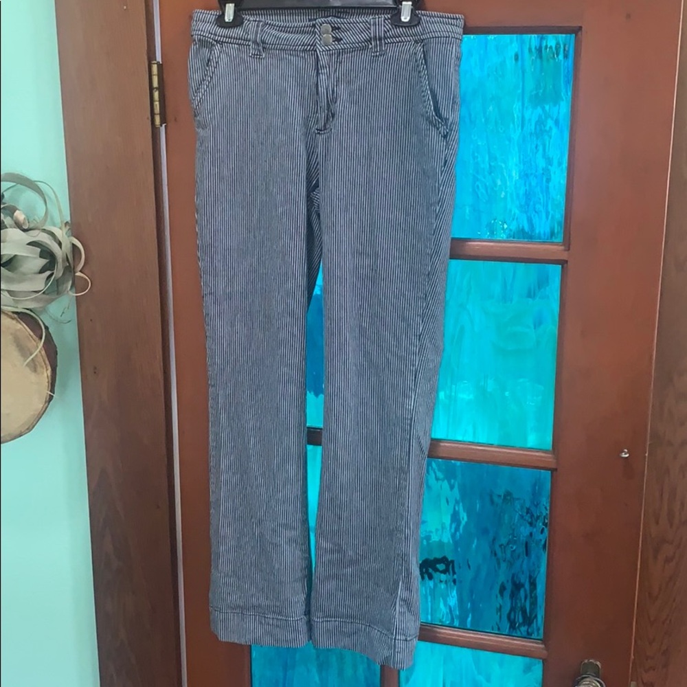 Bill Blass Jeans, stretch, blue and white strip
